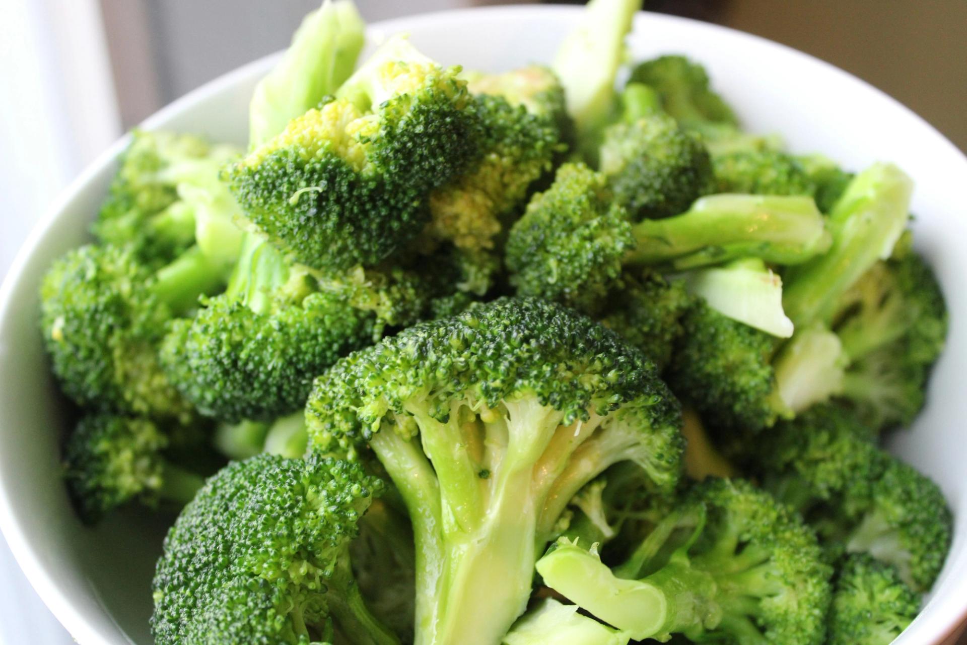 broccoli crudi