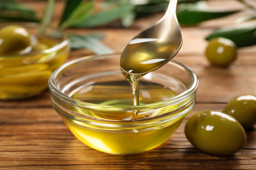 Olio Extravergine d'Oliva: Proprietà, Benefici e Ricette